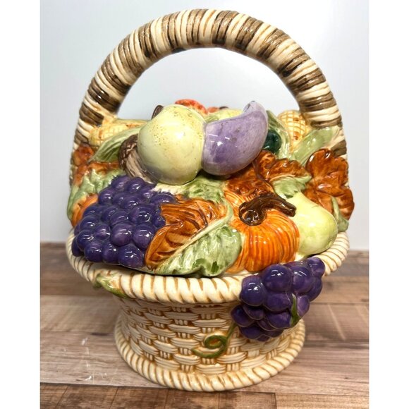 Hand-Painted Ceramic Fruit Basket With Lid - Picture 1 of 7
